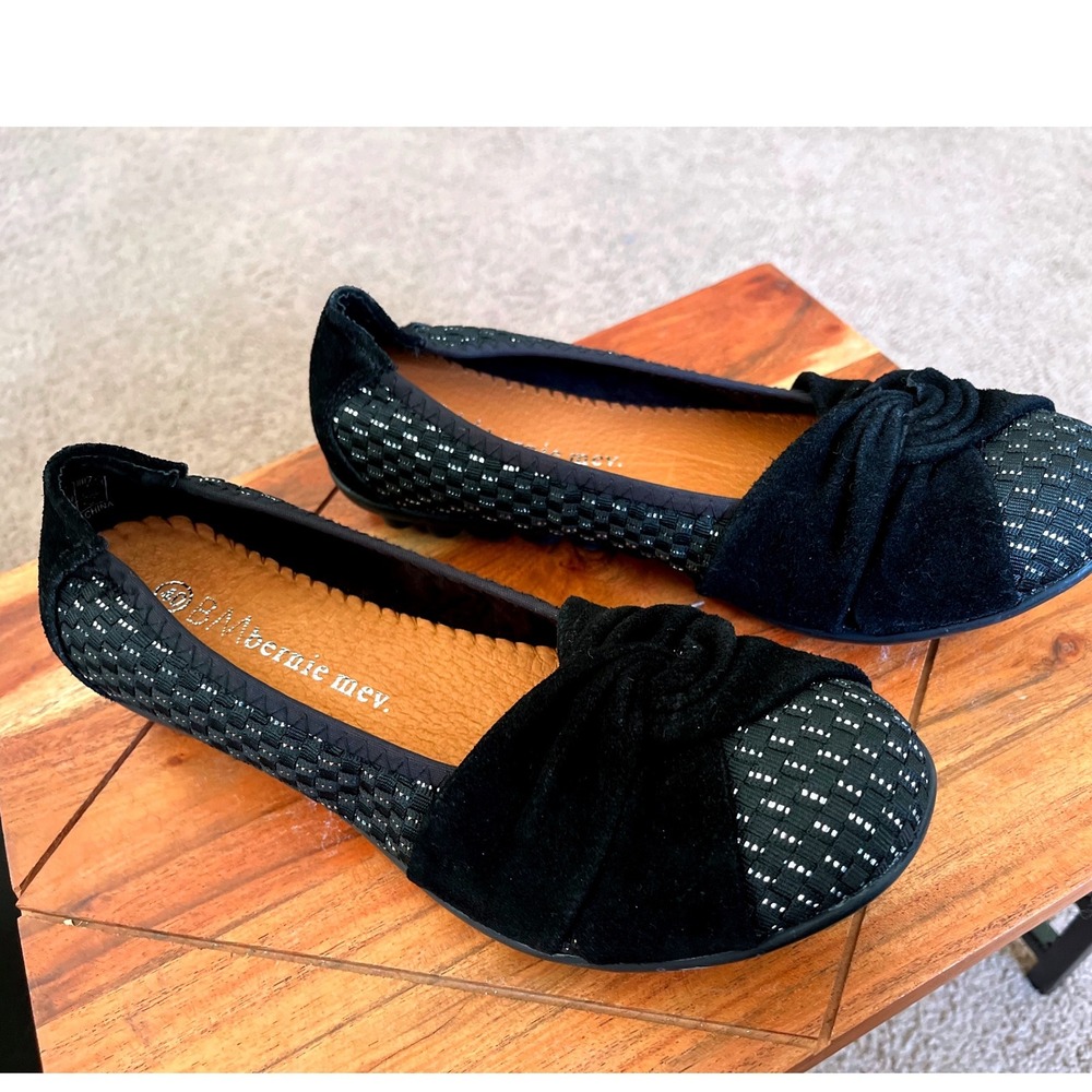 Bernie Mev Womens Black Woven Elastic Knot Detail Ballet Flats Size 40